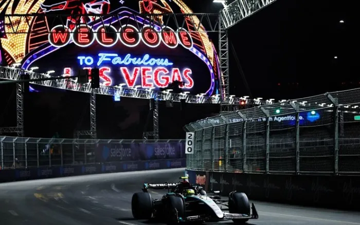 Đua xe F1, thử nghiệm Las Vegas GP: Mercedes đứng đầu, các ứng viên vô địch  gặp khó